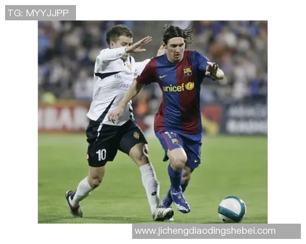 足球场上的拳头之王打架最凶的足球明星背后的故事与争议