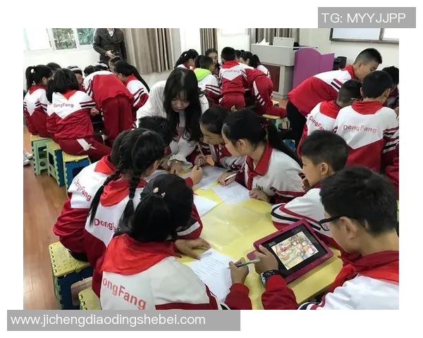 老头逆袭化妆成足球明星的奇幻人生与梦想追逐 老头逆袭化妆成足球明星的奇幻人生与梦想追逐