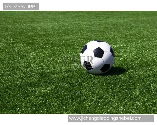 足球明星穿的衣服价值几何及其背后的故事与图片分享 足球明星穿的衣服价值几何及其背后的故事与图片分享